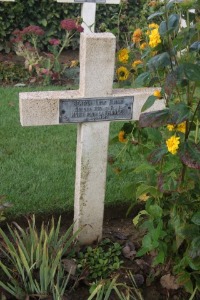 Aubigny Communal Cemetery Extension - Berton, Louis